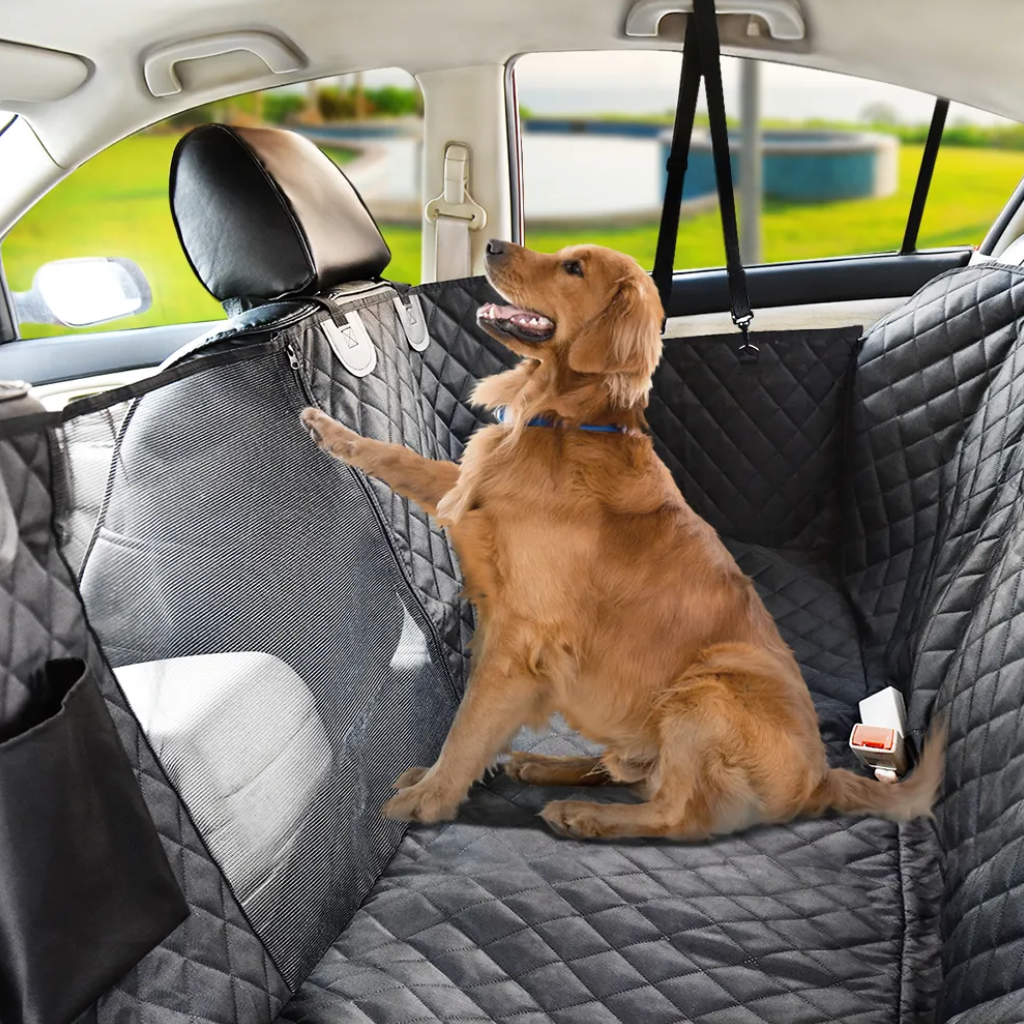 Wasserdichter Schonbezug  Tierhaare verhindern  Schutzbezug_Auto_Hund  Schondecke_Tiere_Auto  Schondecke_gegen_Haare_Auto  Schondecke_Auto_Hund  Rücksitzbank-Schutz